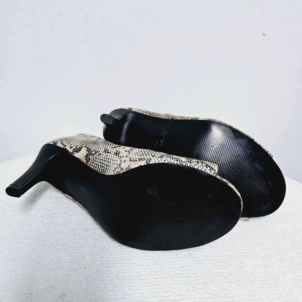 Torrid Snake Print Open Toe Heeled Booties 9.5 Wi… - image 3
